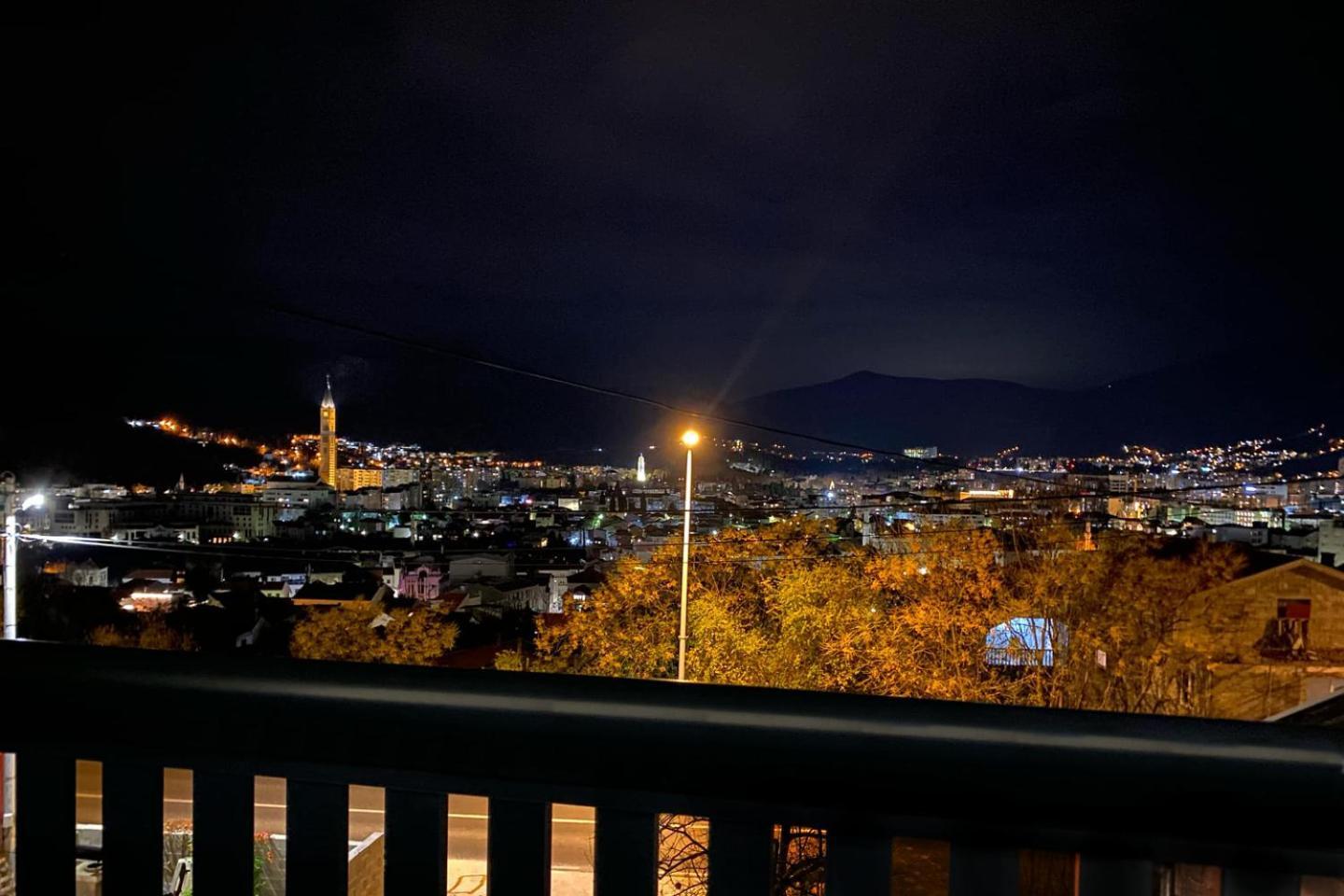 Farah Apartment Mostar Exterior photo